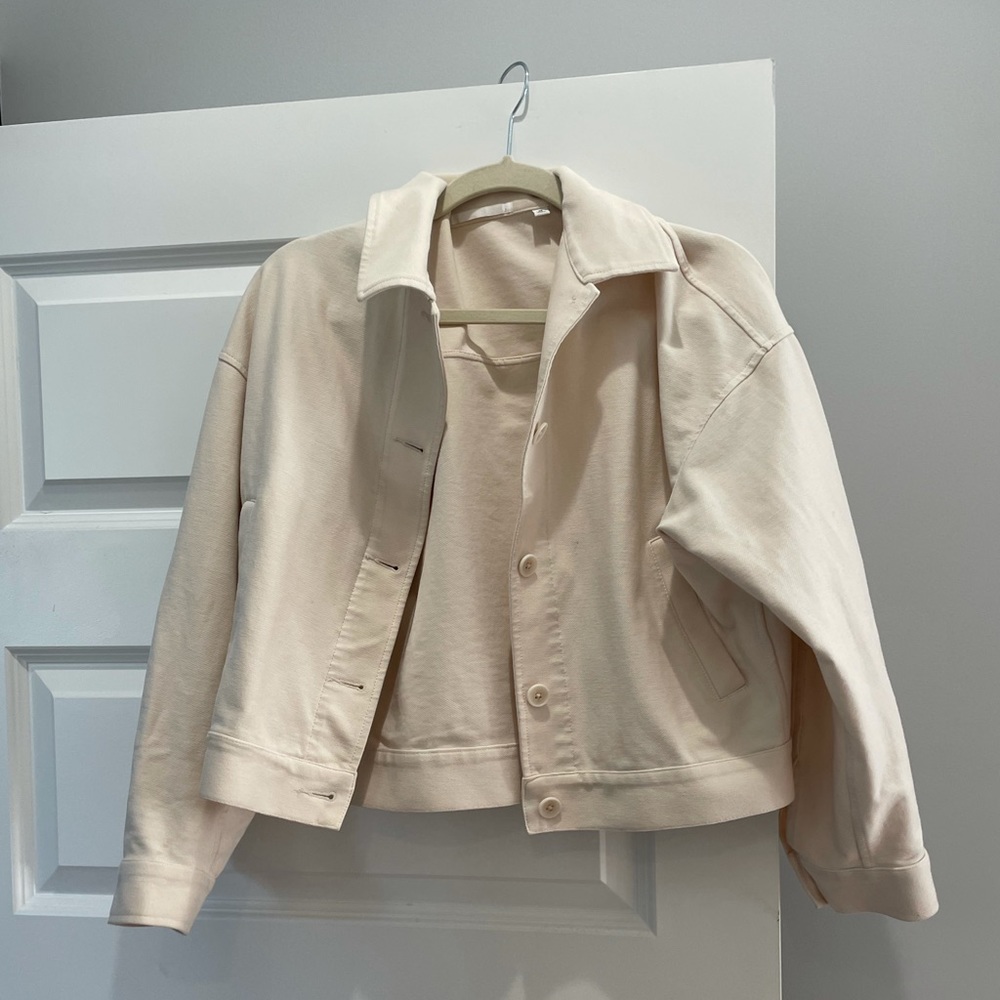Uniqlo cropped Shacket